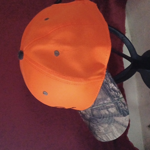 Hydro Orange and Camouflage Cap - Picture 5 of 8